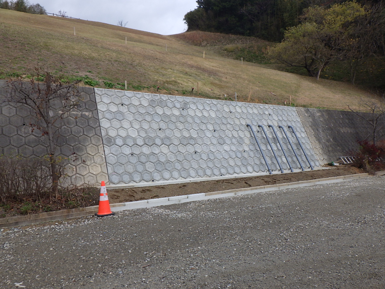 グリーンパーク香田法面崩壊対策工事