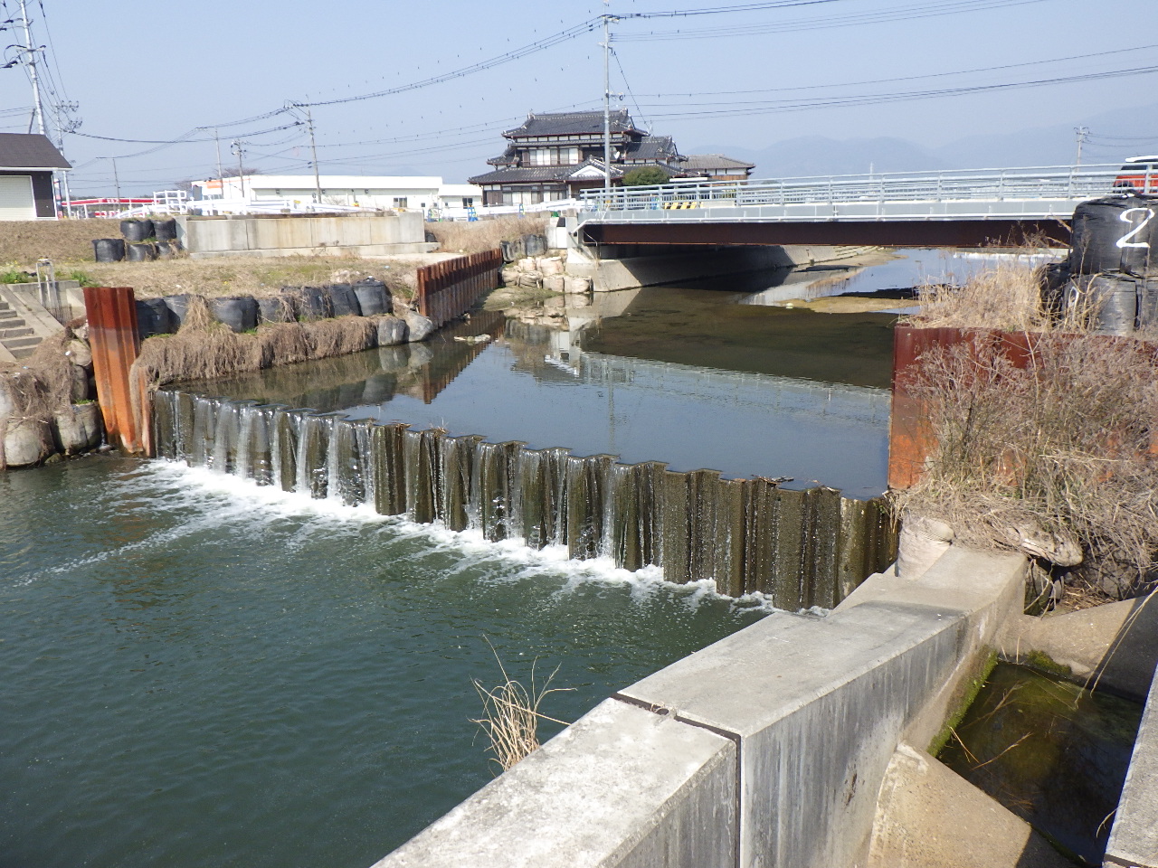 切通川河川整備（河道掘削工）