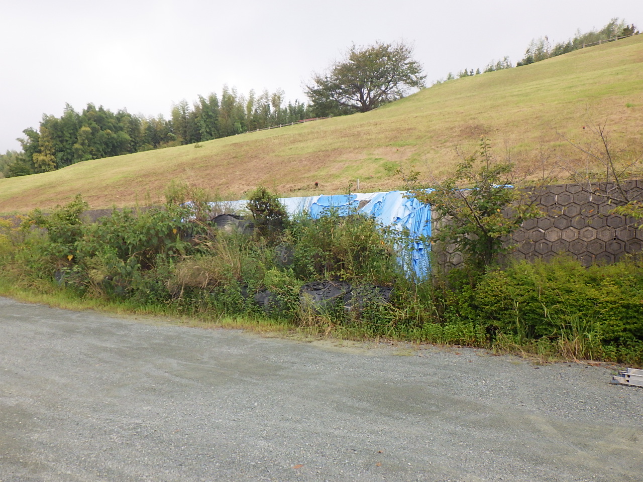 グリーンパーク香田法面崩壊対策工事