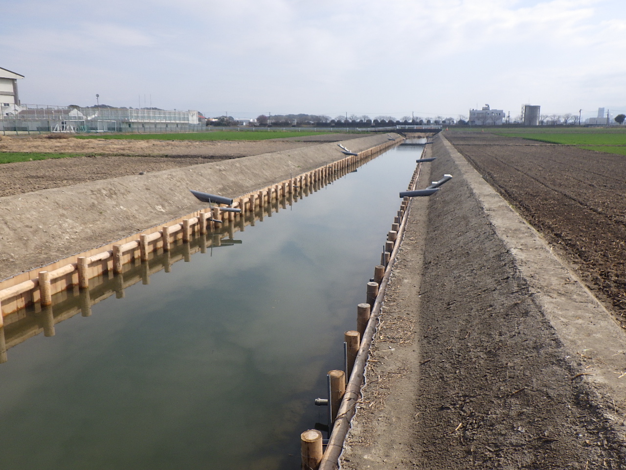 クリーク防災機能保全対策事業工事(用排水路工事)